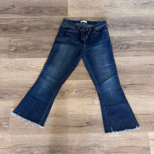 Articles of Society Flare Crop Jeans Size 31 Raw Hem Dark Wash Trendy Stretchy